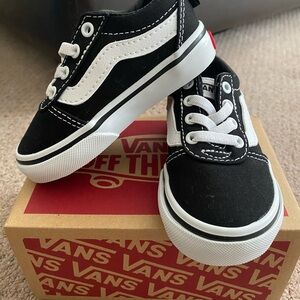 Black Vans (toddler)